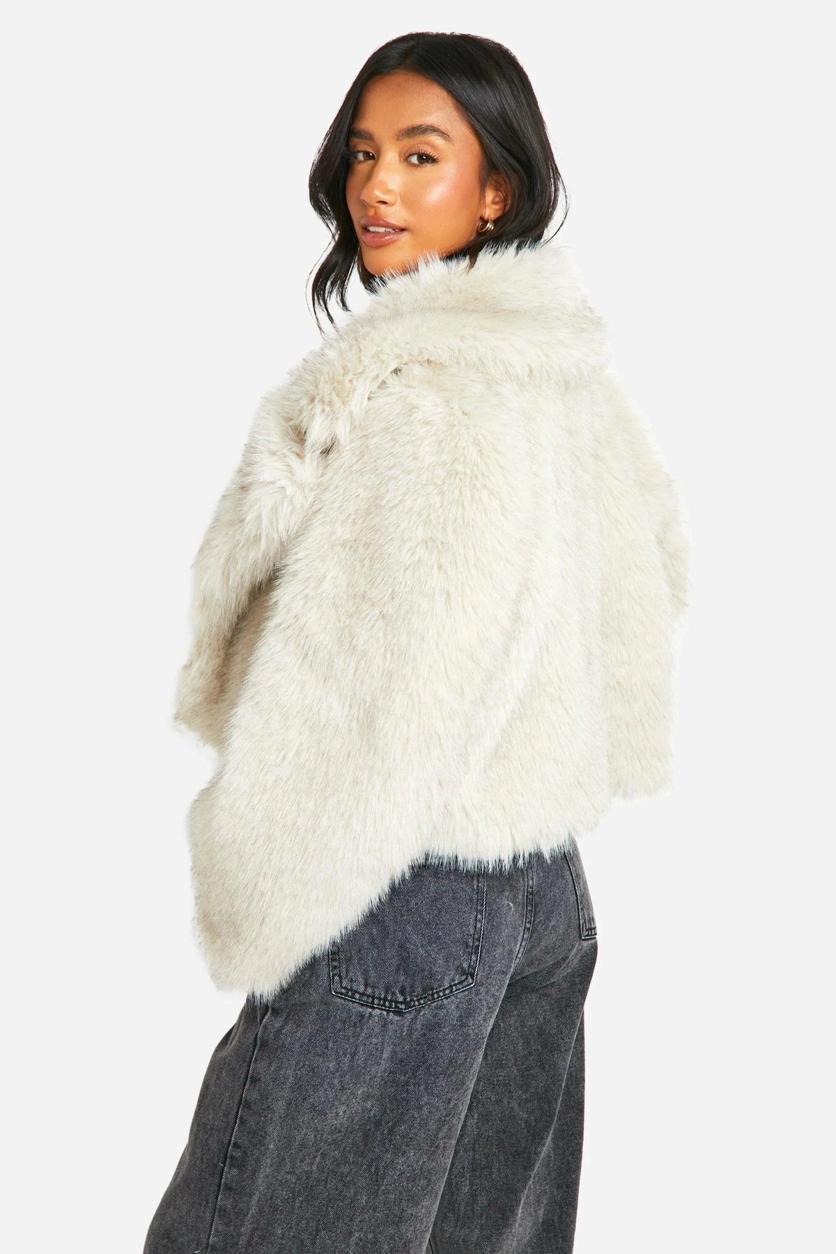 Elowyn - Women's Faux Fur Jacket with Wide Collar