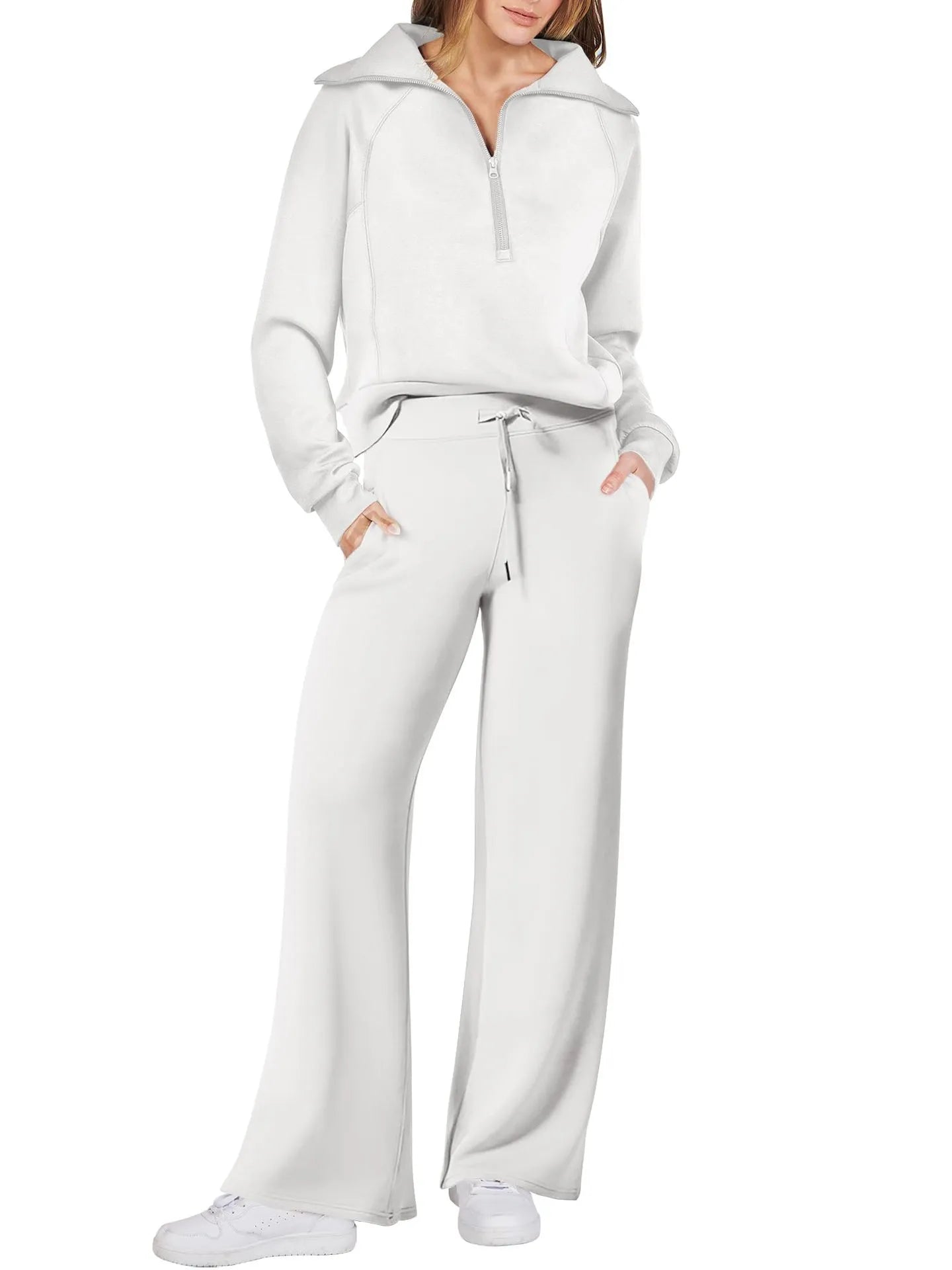 Isabeau - Women's Minimalist Lounge Set