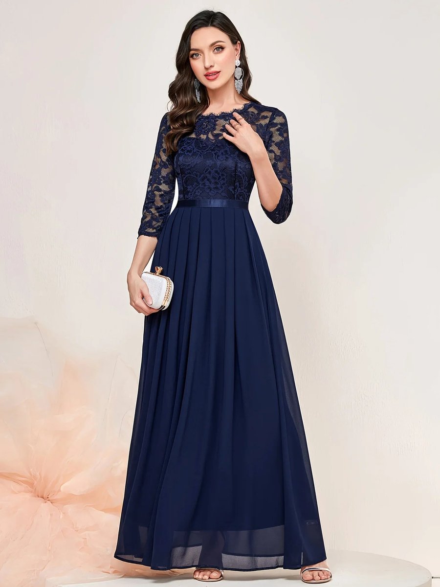 Women's Lace Bodice Three-Quarter Sleeve Maxi Formal Dresses