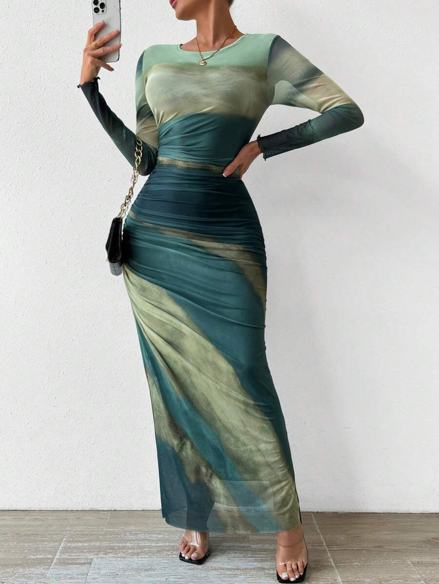 Muriel - Women's Printed Maxi Dress with Long Sleeves
