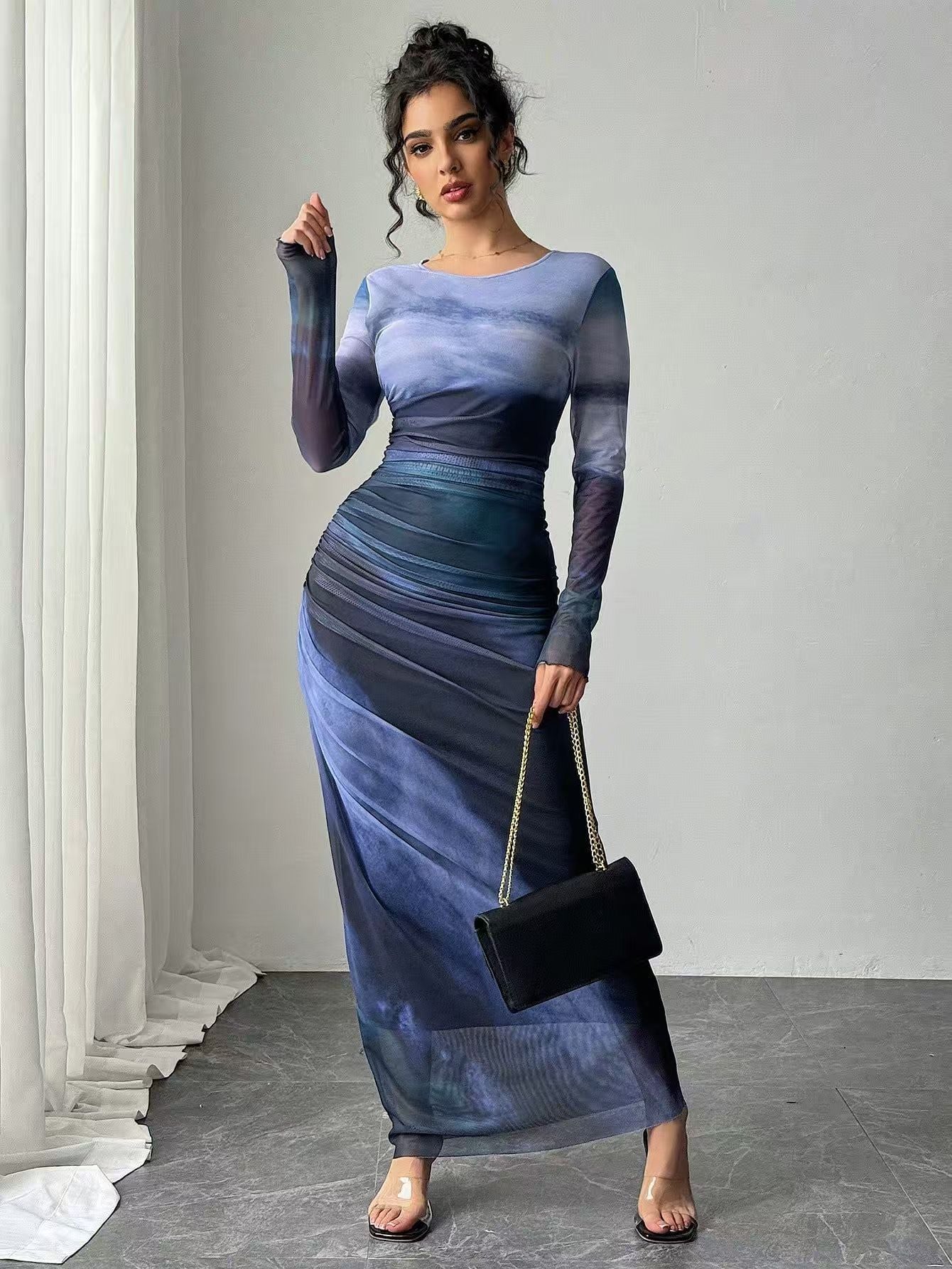 Muriel - Women's Printed Maxi Dress with Long Sleeves