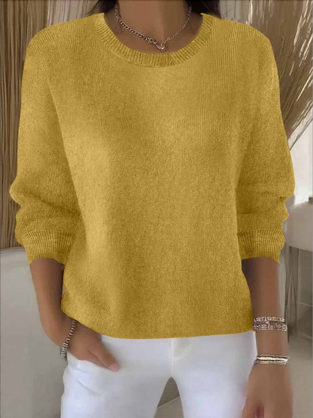 Minnie - Women's Relaxed Sweater in Classic Crew Neck Soft Knit - photo 8