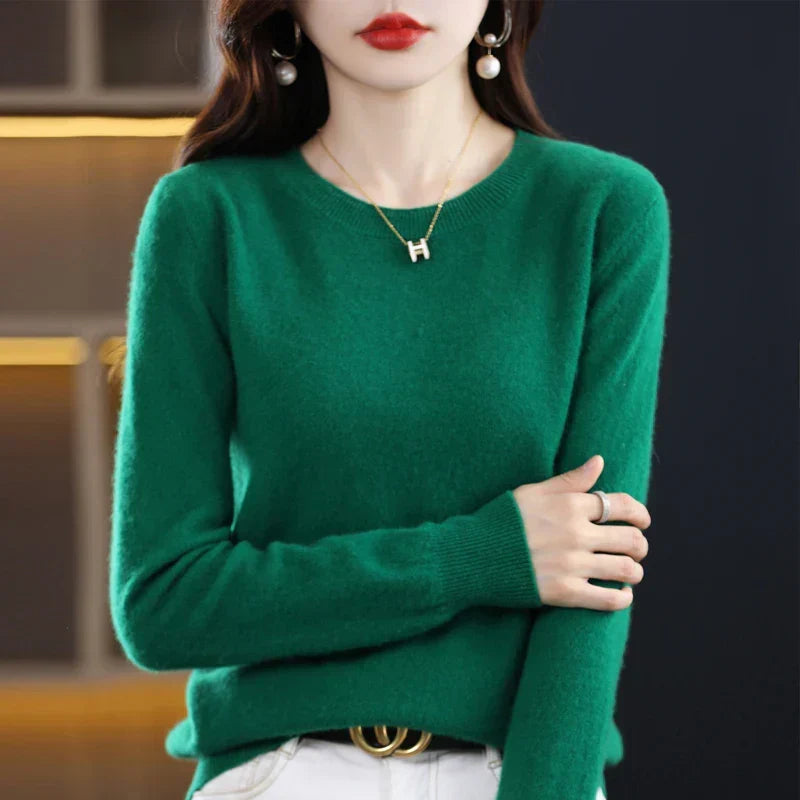 Nadene - Women's Slim Sweater in Elegant Classic Crew Neck - photo 6