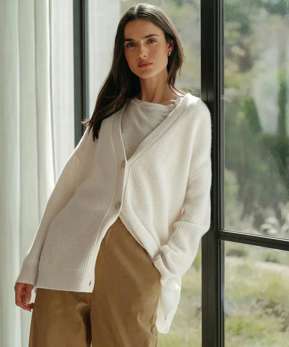 Wren - Women's Relaxed-fit V-neck Cashmere Button-front Cardigan - photo 8