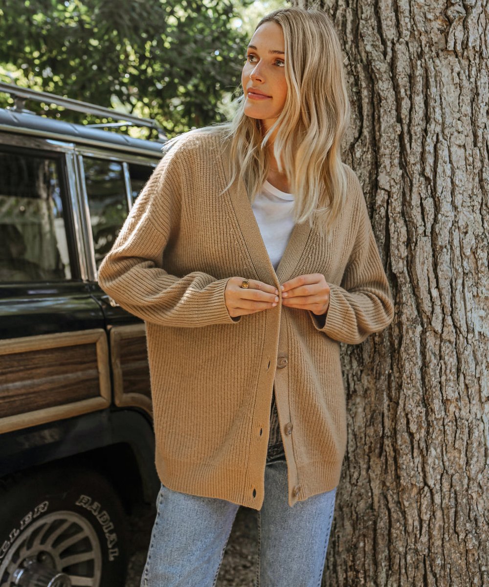 Wren - Women's Relaxed-fit V-neck Cashmere Button-front Cardigan - photo 9