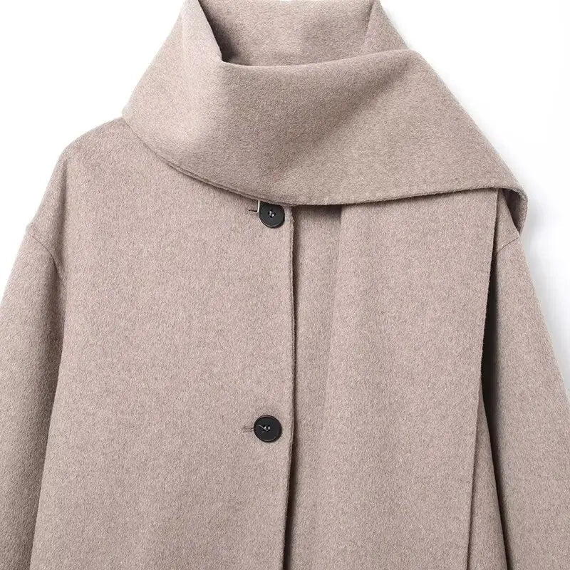 Zadie - Women's Coat with Long Sleeves - photo 11