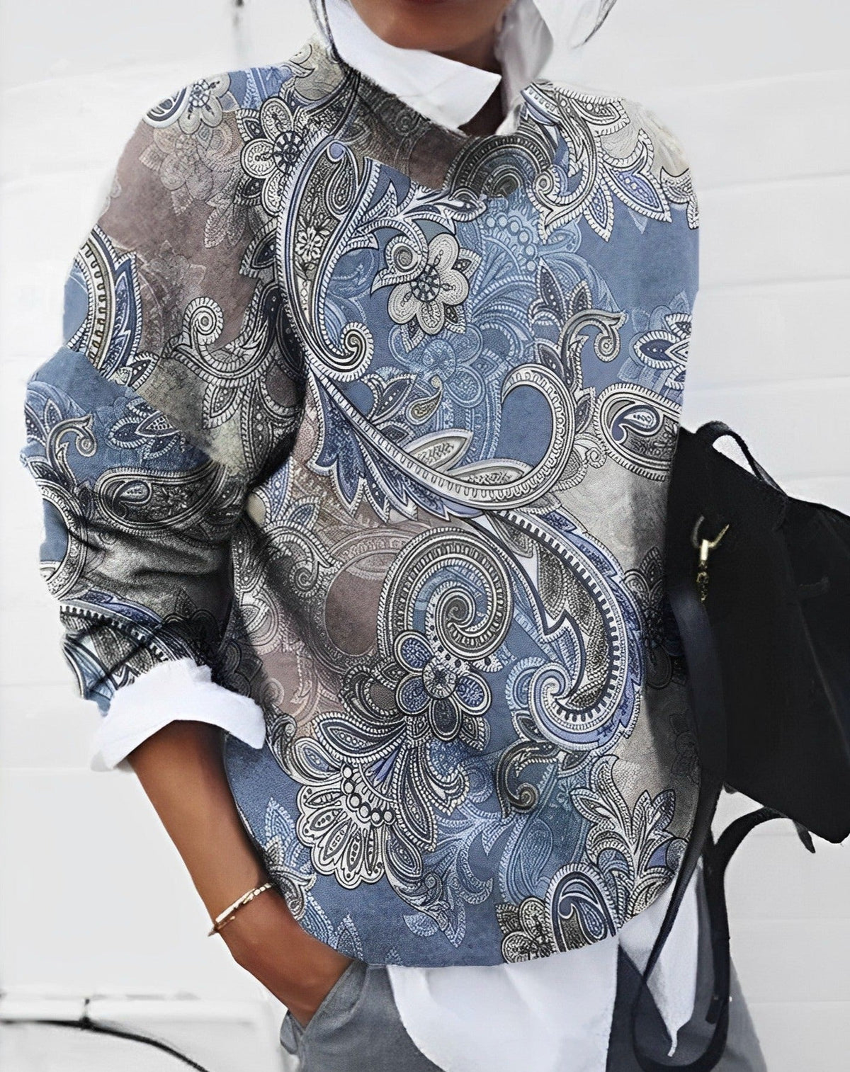 Zelda - Women's Floral Knit Sweater - photo 1