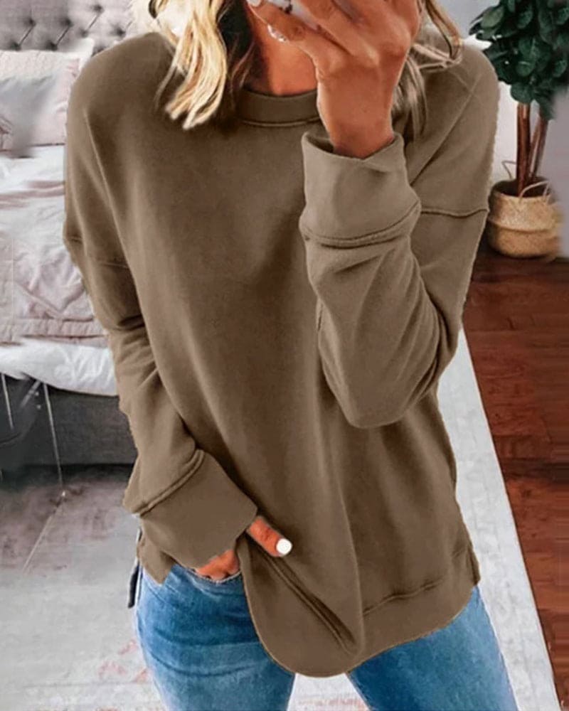 Kaitlyn - Women's Relaxed Fit Cozy Sweater (Plus Size Available)