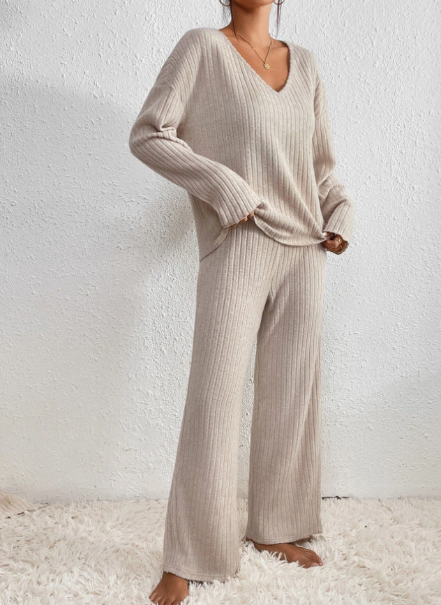 Stella - Women's V-Neck Ribbed Knit Lounge Set