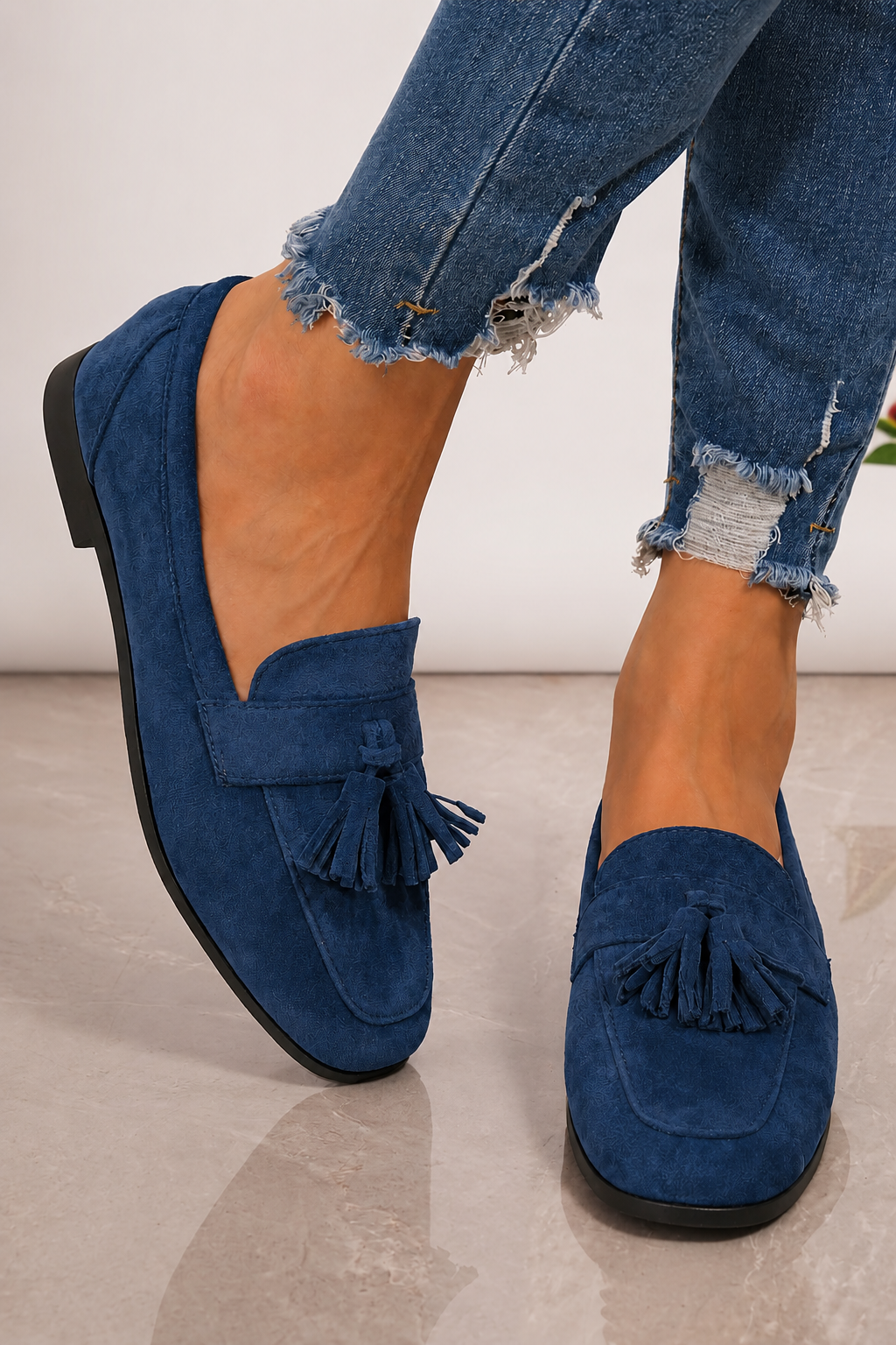 Women's Tassel Loafers with Cushioned Footbed