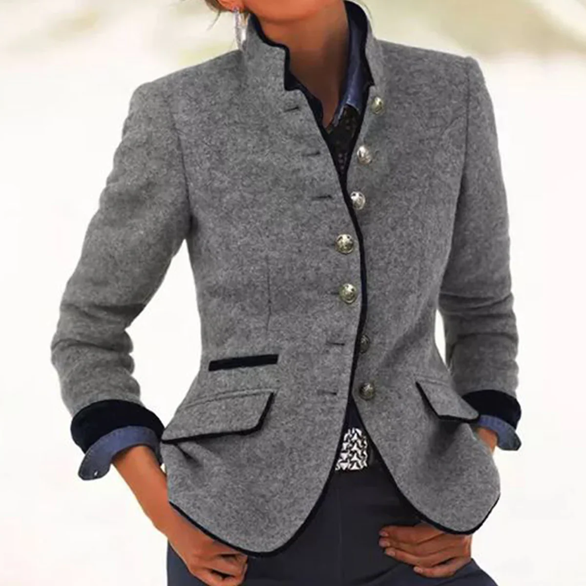 Serena - Women's Buttoned Vintage Blazer