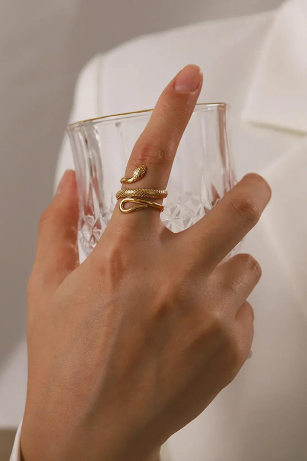 Dakota - Women's Venom Ring Striking Statement Piece