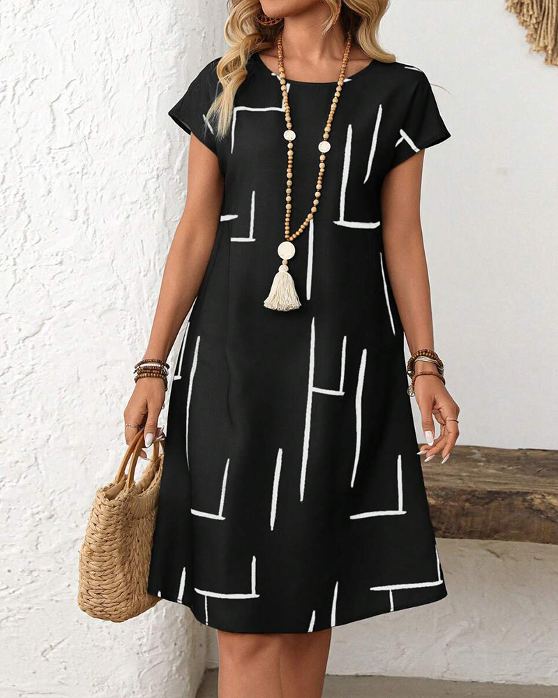 Women's Relaxed Dress with Geometric Print