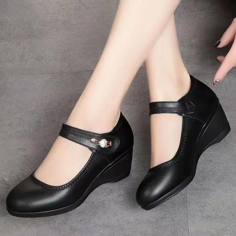 Women's Mid Heel Shoes with Padded Lining