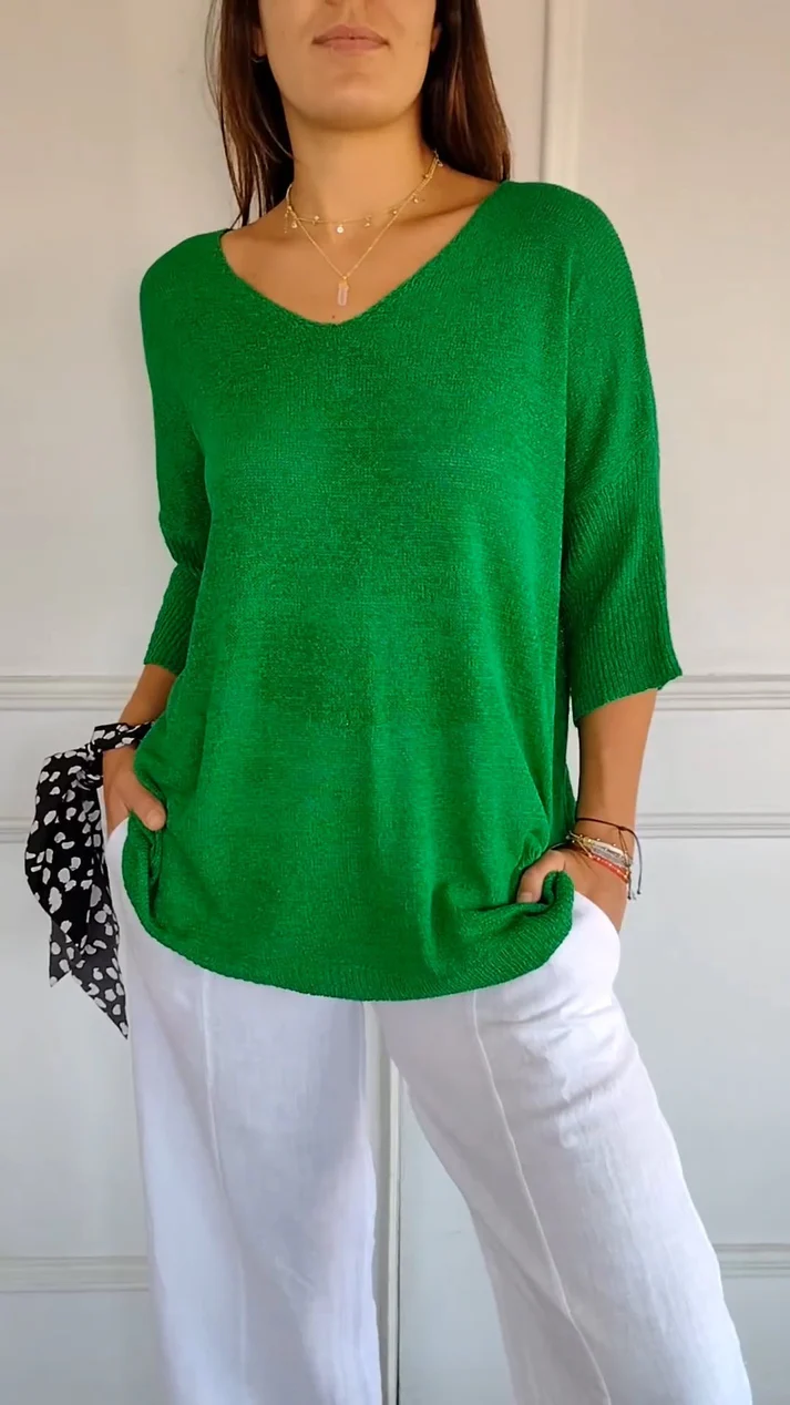 Blouse femme à col en V, manches 3/4 et ourlet arrondi