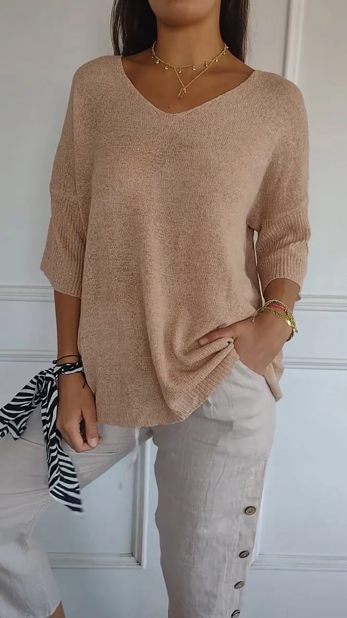 Blouse femme à col en V, manches 3/4 et ourlet arrondi