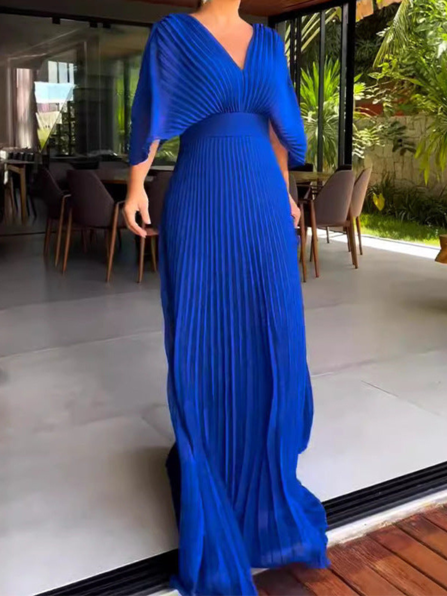 Maddy - Women's Pleated Maxi Dress