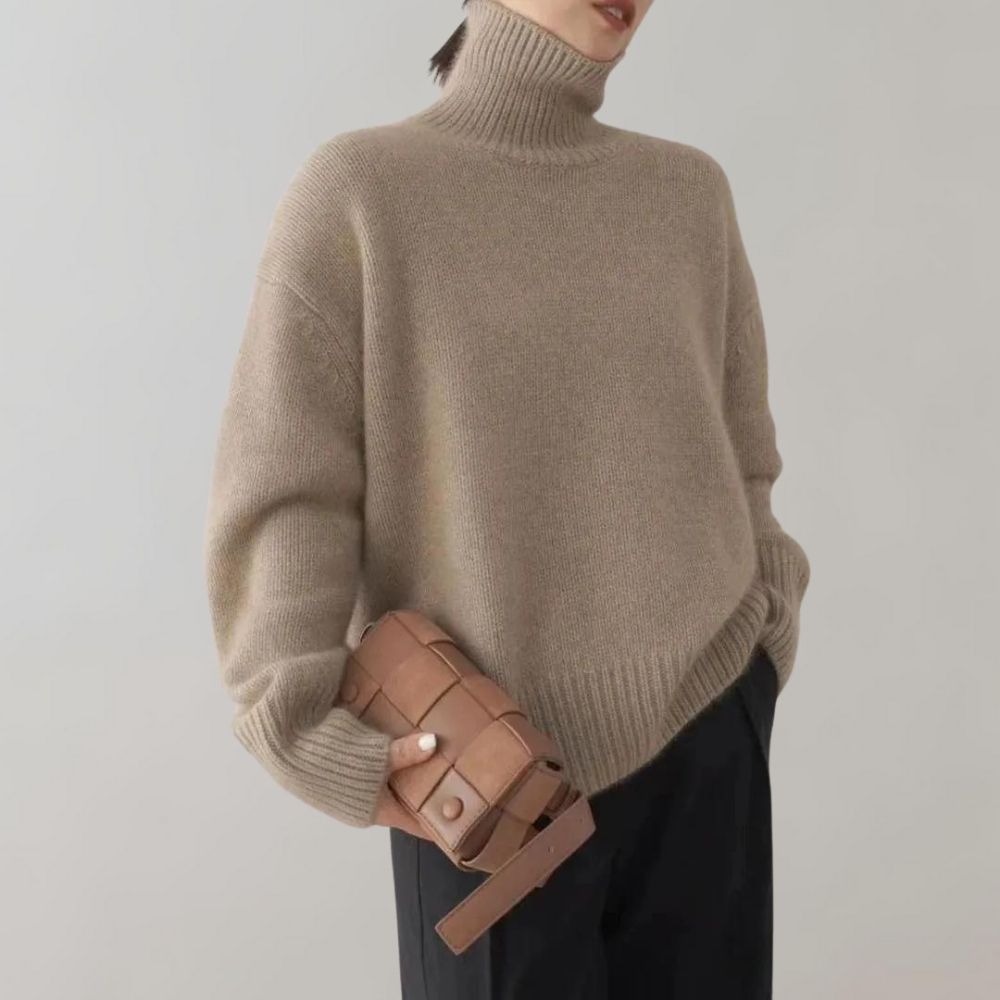 Raelie - Women's Oversized Minimalist Turtleneck Sweater