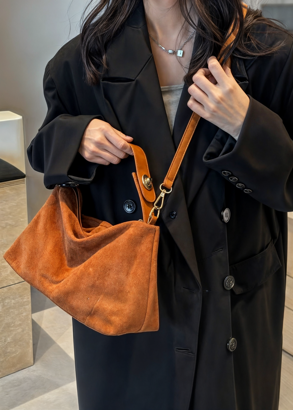 Luna - Women's Faux Suede Bag MM