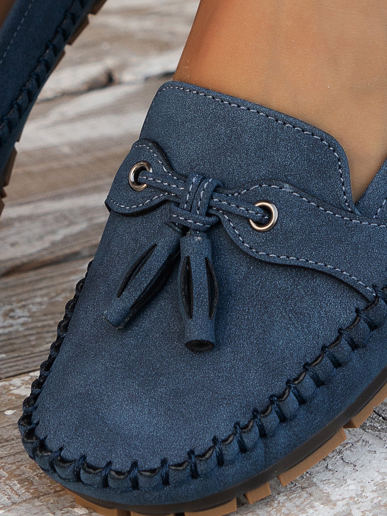 Women's Comfortable Loafers - Slip-On Cushioned