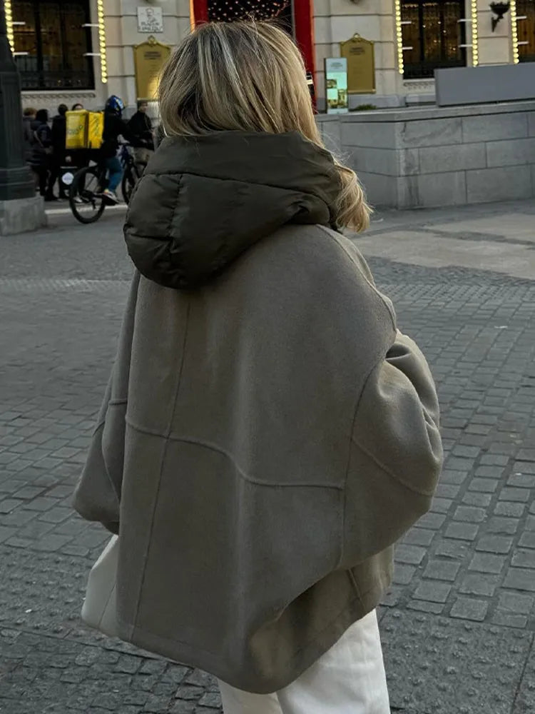 Alma - Women's Oversized Hooded Jacket for Effortless Style