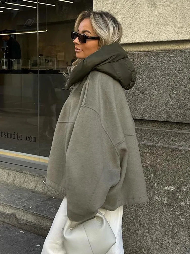 Alma - Women's Oversized Hooded Jacket for Effortless Style