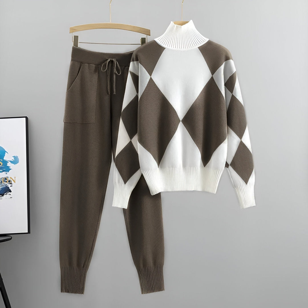 Coraline - Women's Warm Turtleneck Set