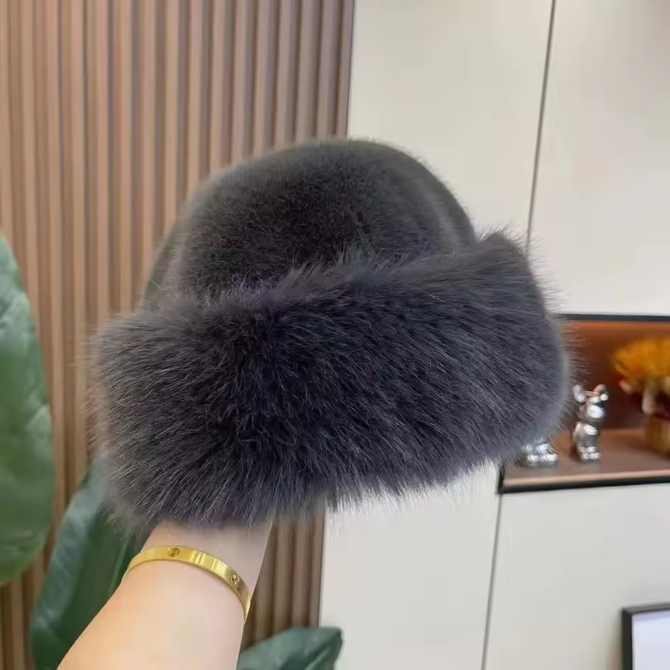 Nova - Women's Faux Fur Winter Hat Stay Warm in Luxe Style