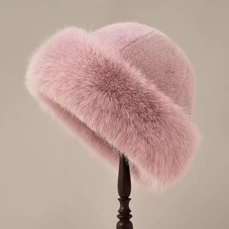Nova - Women's Faux Fur Winter Hat Stay Warm in Luxe Style