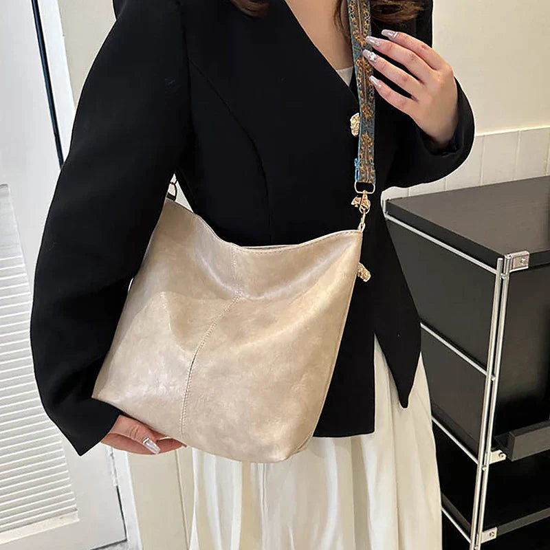 Emma - Women's Bag With Large Capacity