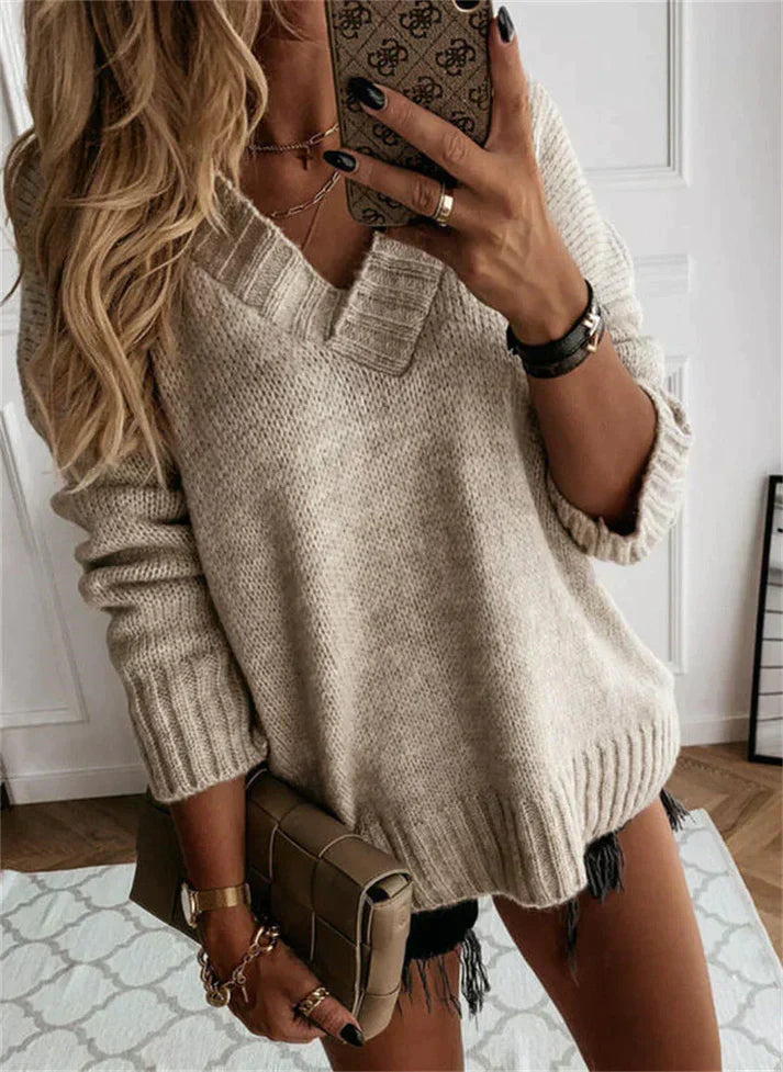 Billie - Women's Soft Knit V-Neck Sweater