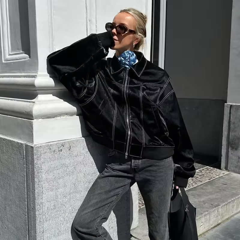 Amari - Women's Oversized Leather Jacket