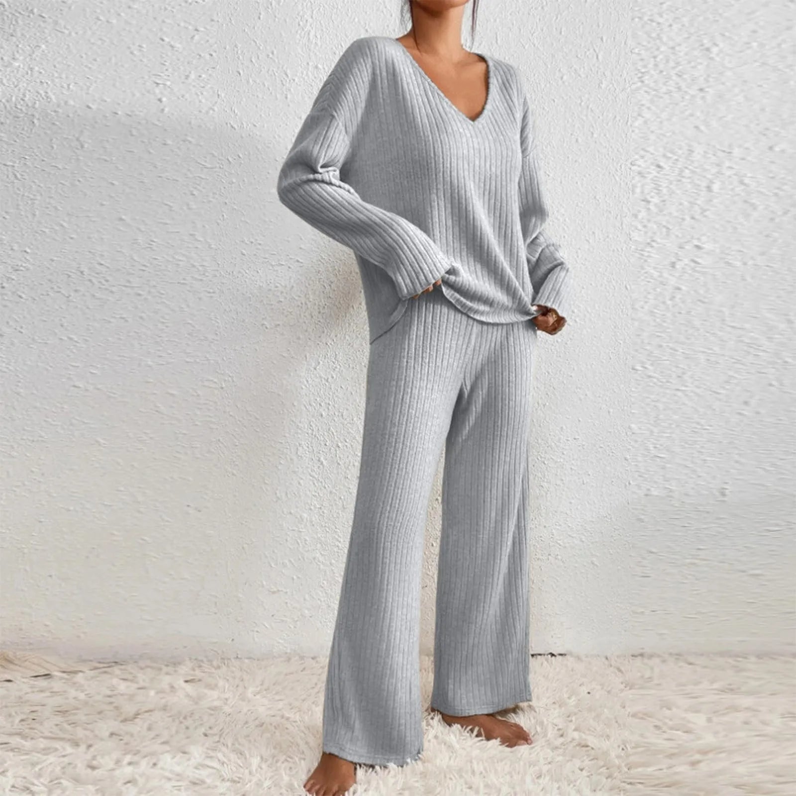 Stella - Women's V-Neck Ribbed Knit Lounge Set