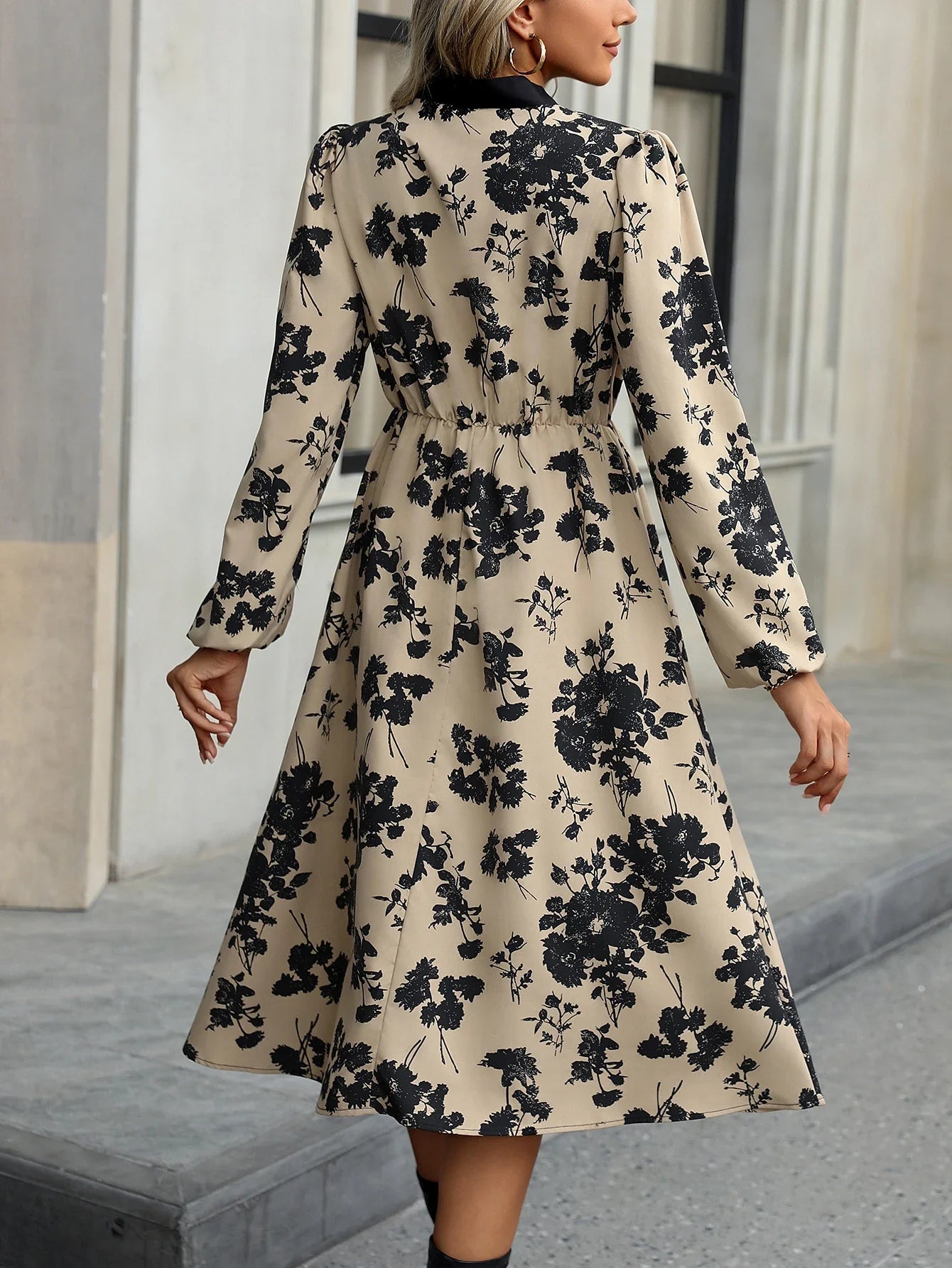 Lorraine - Women's Bow-Tie Floral Print Dress Elegant and Timeless