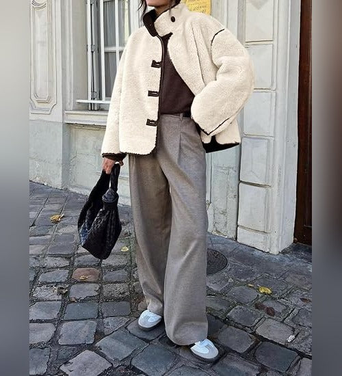 Ariane - Women's Relaxed Jacket with Collar - photo 2