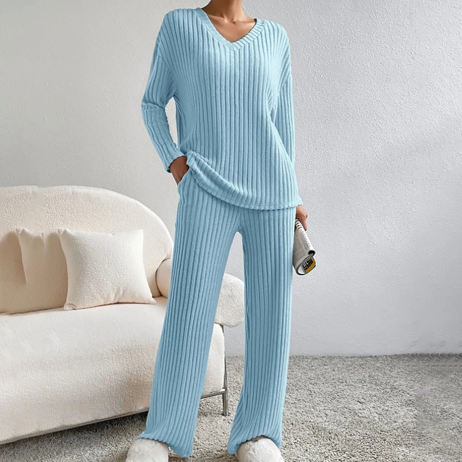 Stella - Women's V-Neck Ribbed Knit Lounge Set