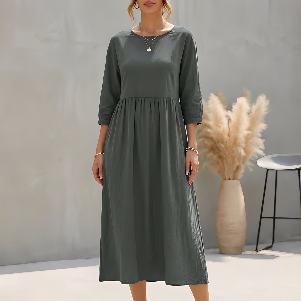 Women's Tiered Maxi Dress with Side Pockets