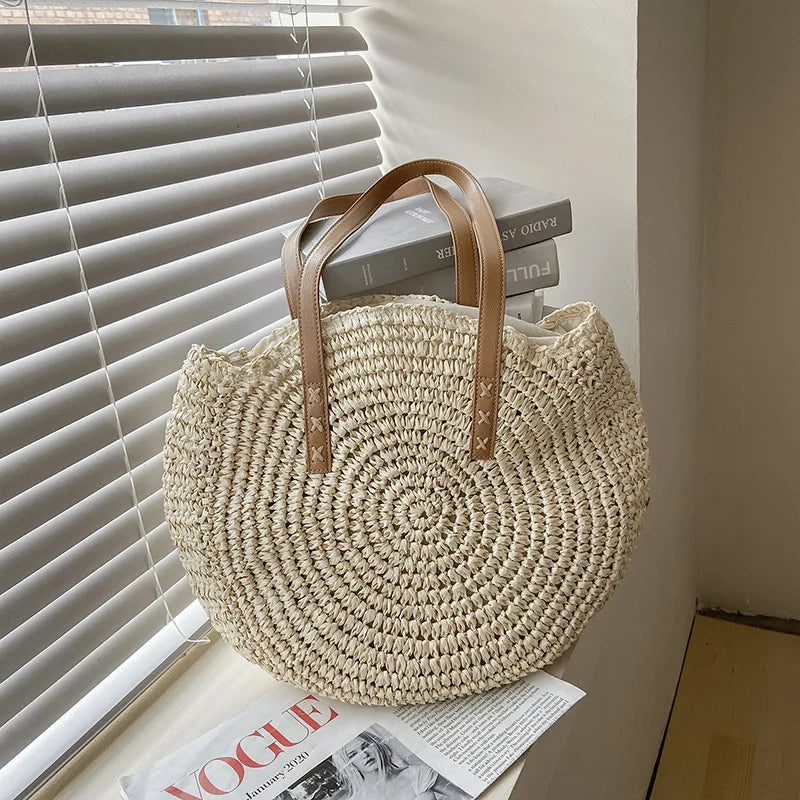 Winona - Women's Round Shoulder Bag