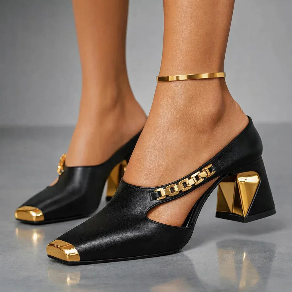 Mules da donna con tacco largo e punta affusolata