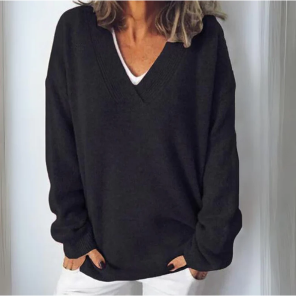 Alba - Women's Relaxed Jumper with Roll Neck - photo 3
