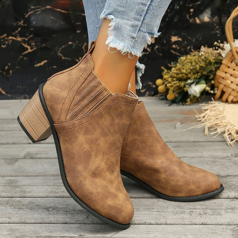 Beatrix - Women's Chelsea Boots with Stacked Heel - photo 2