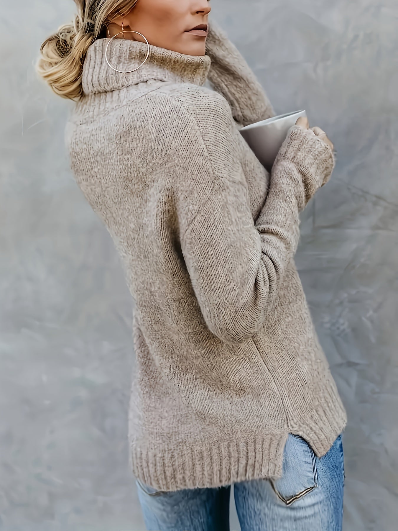 Blythe - Women's Jumper with Roll Neck - photo 10