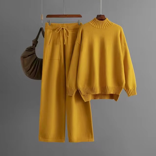Tahlia - Women's Lounge Set