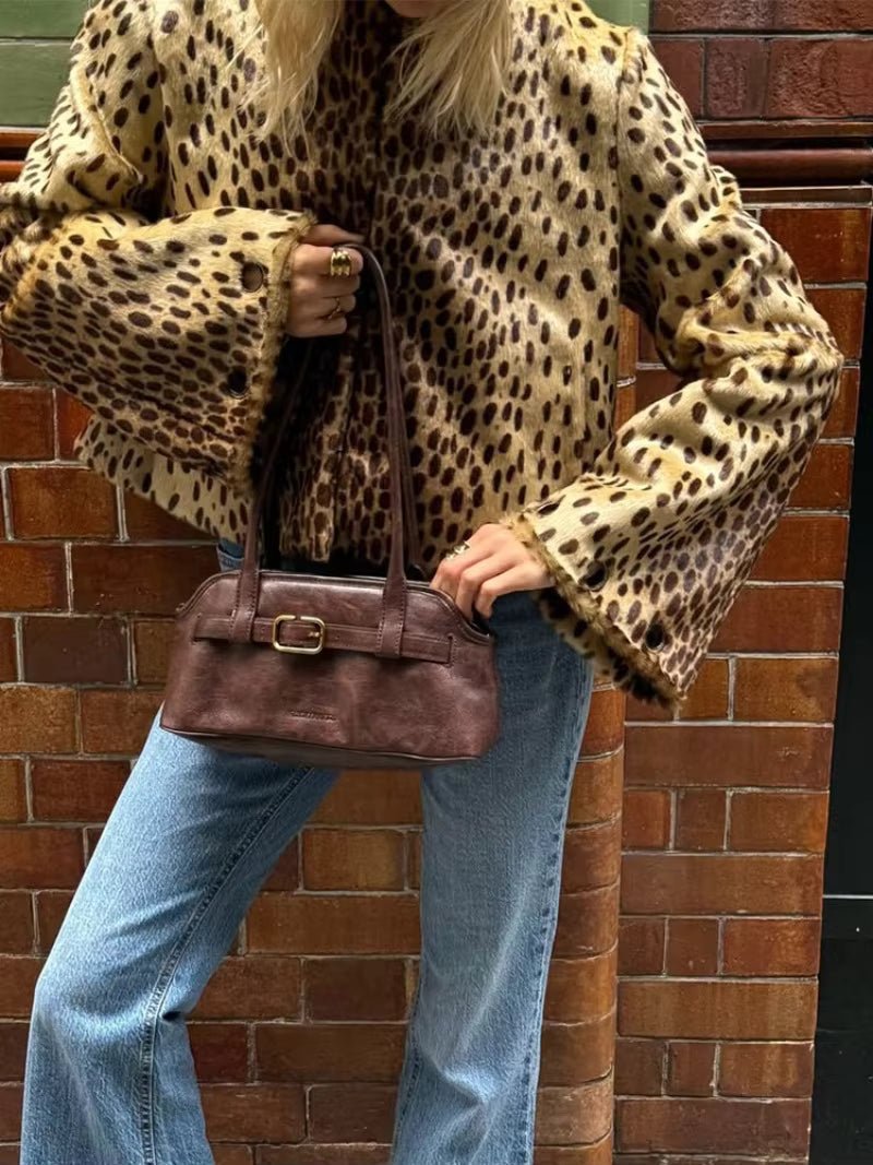 Clover - Women's Relaxed Jacket in Leopard Print with Button Front - photo 6