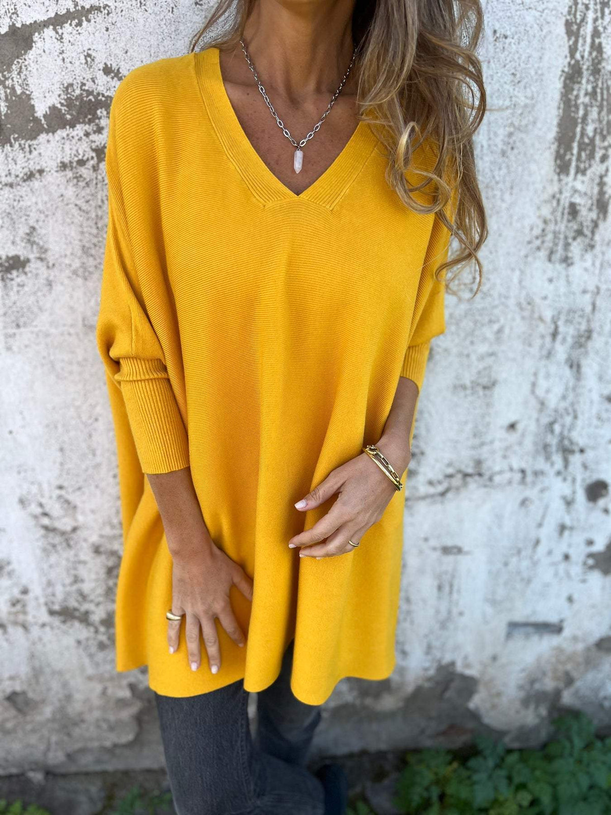 Cora - Women's Oversized V-neck Tunic Sweater - photo 7