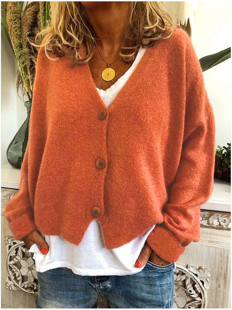 Callie - Women's V-Neck Buttoned Cardigan