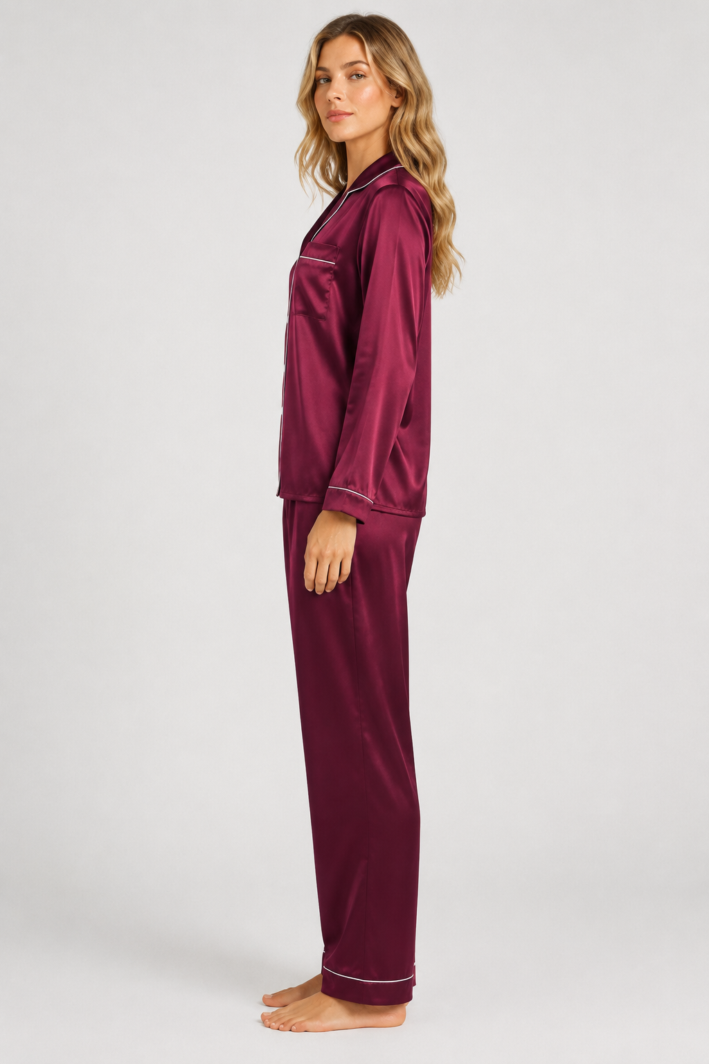 Delia - Women's Satin Pyjama Set with Long Sleeves – view 11