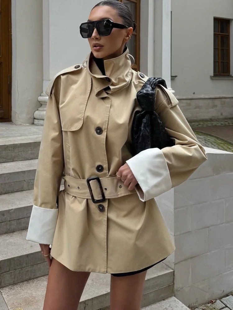 Everleigh - Women's Relaxed Trench Coat in Colour Block with Ruching - photo 1