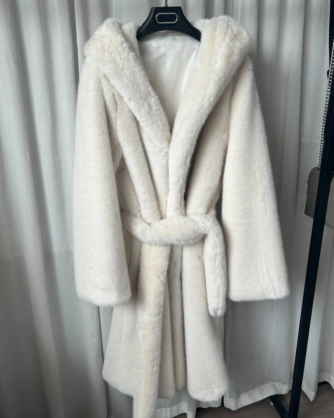 Farren - Women's Relaxed Coat with Hood - photo 8