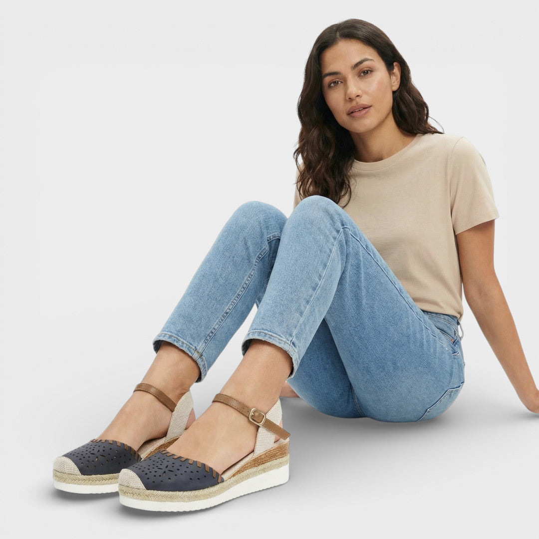 Women's Closed Toe Espadrille Wedge Sandals